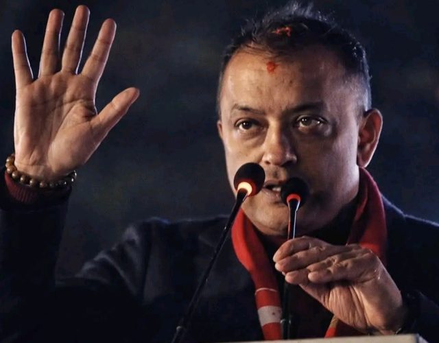 गगनलाई साथ दिने ३२ जना देउवाका सारथी !