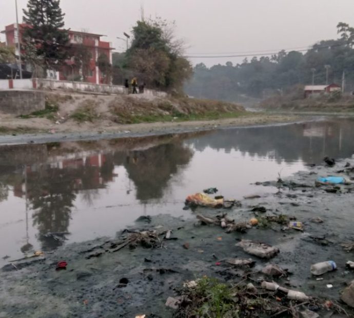 बागमतीमा बग्यो २१ अर्ब, अवस्था उस्तै (तस्वीरहरु)