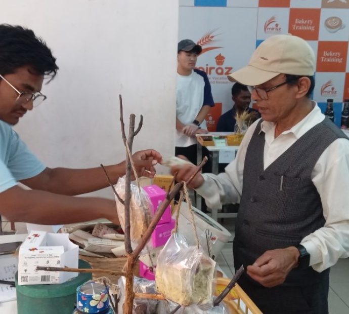 मिराज ईन्स्टिच्युटमा  ‘वेक एन्ड सेल’ सम्पन्न