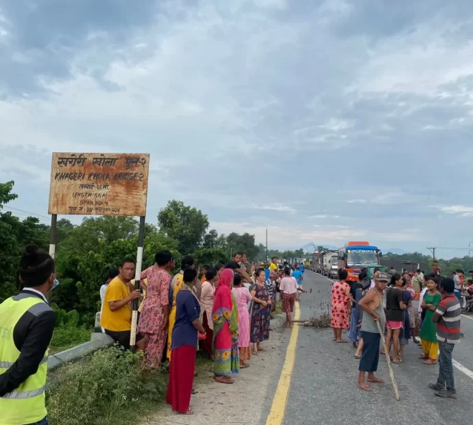रत्‍ननगरमा बोलेरोको ठक्करबाट वृद्धको ज्यान गयो