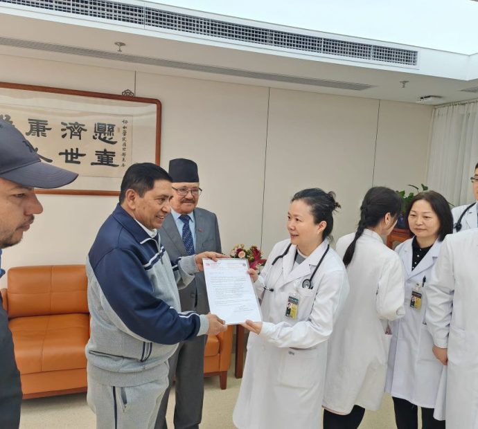 गृहमन्त्री श्रेष्ठ अस्पतालबाट डिस्चार्ज