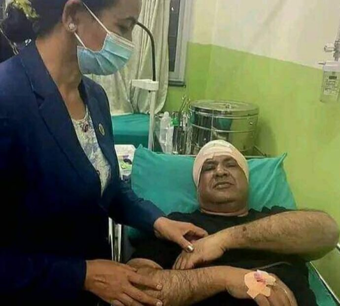 माओवादी नेता बर्तौलालाई खुकुरी प्रहार गर्ने आक्रमणकारी जुत्ता छाडेर चप्पल लगाएर भागे !