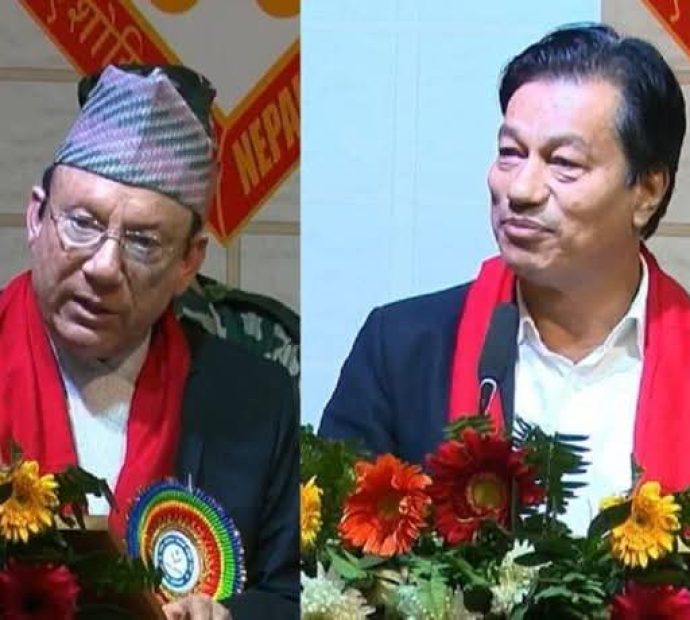 बार-बेन्च नोकझोक, न्यायाधीश घुस खान्छन् रे !