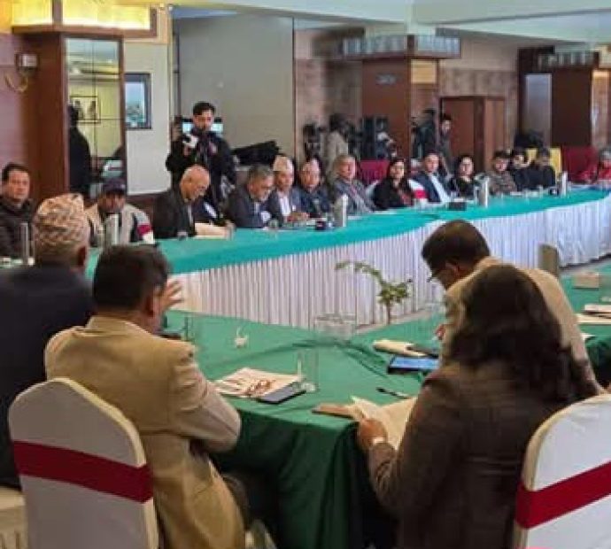 उत्पादन केन्द्रित विकास हुनुपर्नेमा डा.बाबुराम भट्टराईको जोड