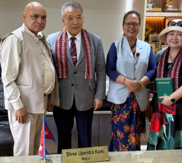 कोरियाले कागेश्वरीलाई प्लास्टिक रिसाइक्लिङ मेसिन दिने