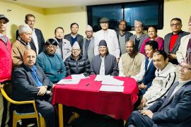 आज ९ कम्युनिस्ट जुट्ने