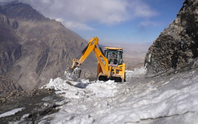 माइनस डिग्री मुस्ताङको चिसोमा बढिरहेको चुनावी सरगर्मी