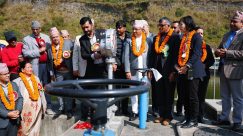 ‘खानेपानी चाहियो’- होटलकर्मी