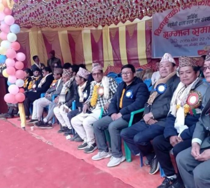 थोक्पन बिद्यालयले गर्‍यो २ सय सहयोगदातालाई सम्मान