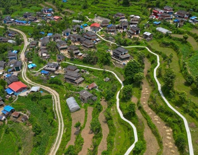 बिम गाउँमा पक्की पदमार्ग