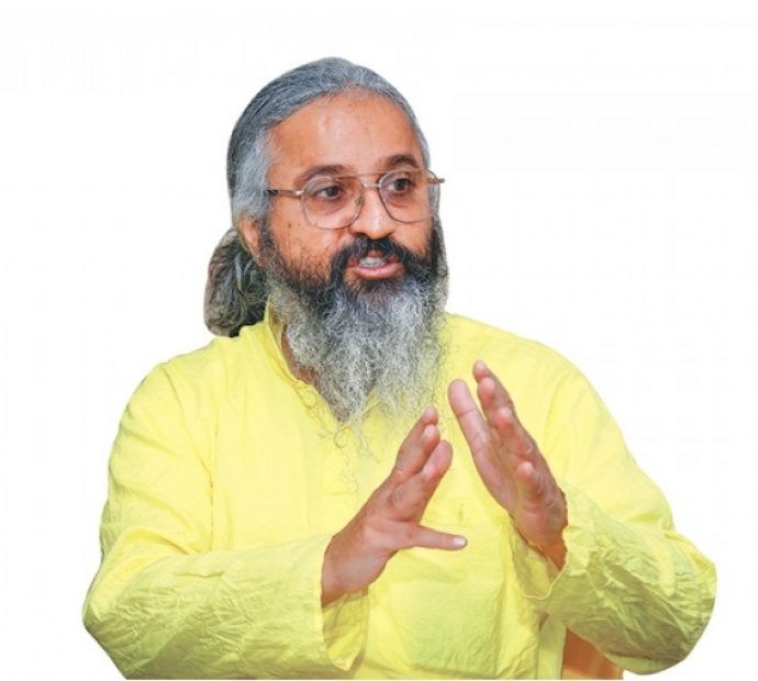 प्रधानमन्त्रीले राज्यकोषबाट लुट्न पाइदैन-पहाडी