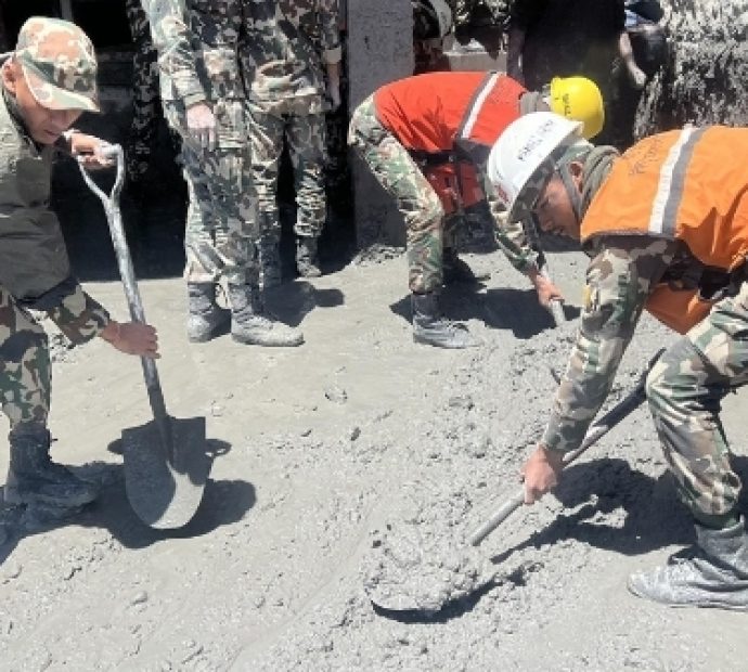 मुस्ताङको कागबेनीमा बाढीले बगाएको डेढ करोड भेटियो