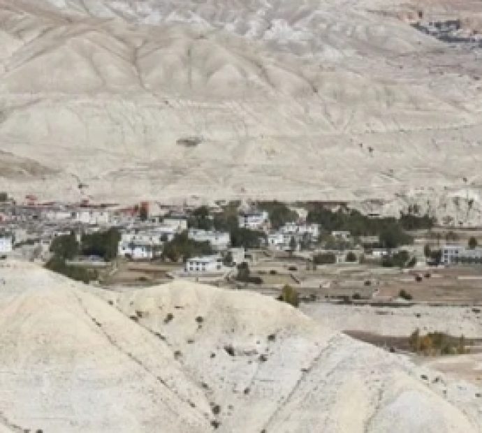 लोमान्थाङ चक्रपथ आयोजनाको दश किलोमिटर स्तरोन्नति