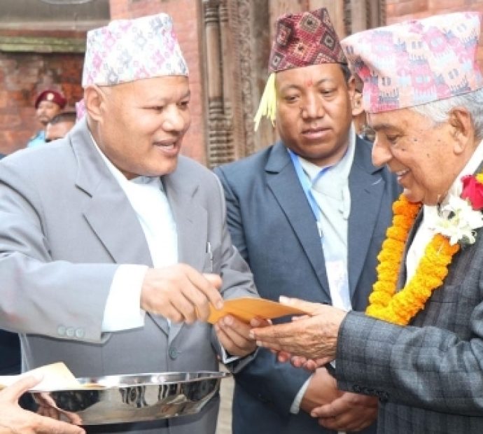 राष्ट्रपतिद्वारा नवदुर्गाको पूजा तथा प्रसाद ग्रहण