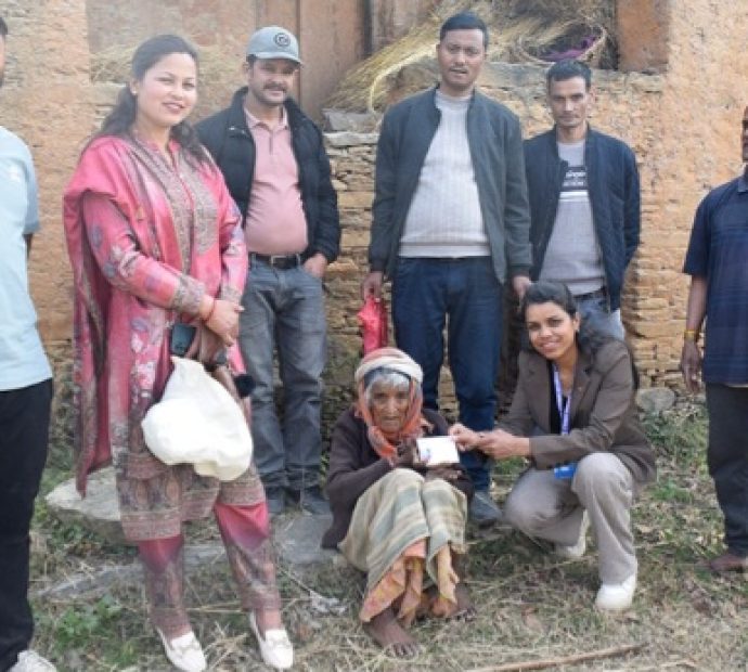९६ वर्षीया तुलसीदेवीले पाइन नागरिकता