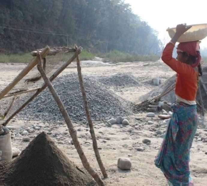 नदी नै पीडा,नदी नै बाँच्ने आधार