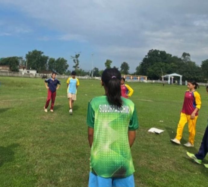 शुक्लाफाँटामा क्रिकेट: अभावैअभावका बीच फुल्दै आशाको सपना