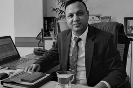 ४ जनाको फोटो सार्वजनिक गरेर घरमै झुन्डिए बैंकर !