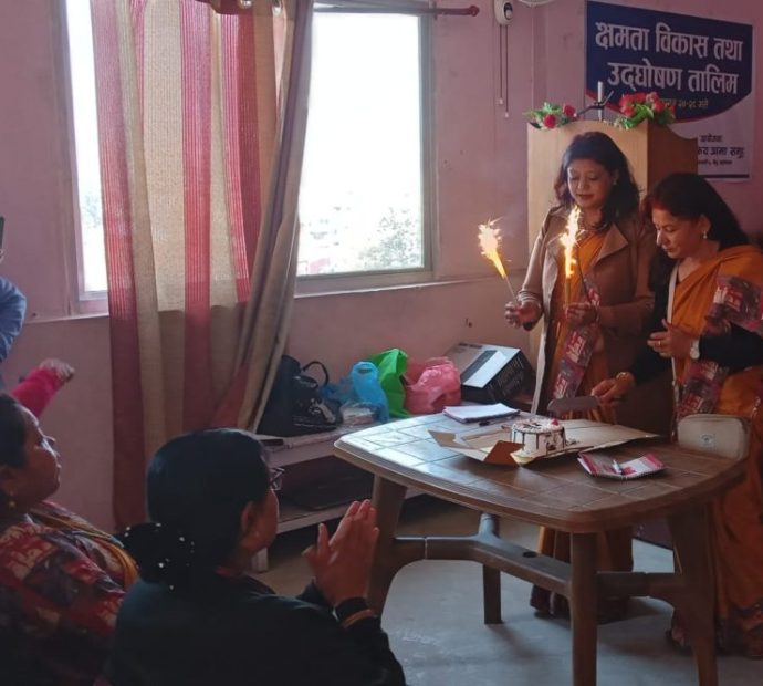 सक्रिय आमा समूहले मनायो ११४ औं नारी दिवस