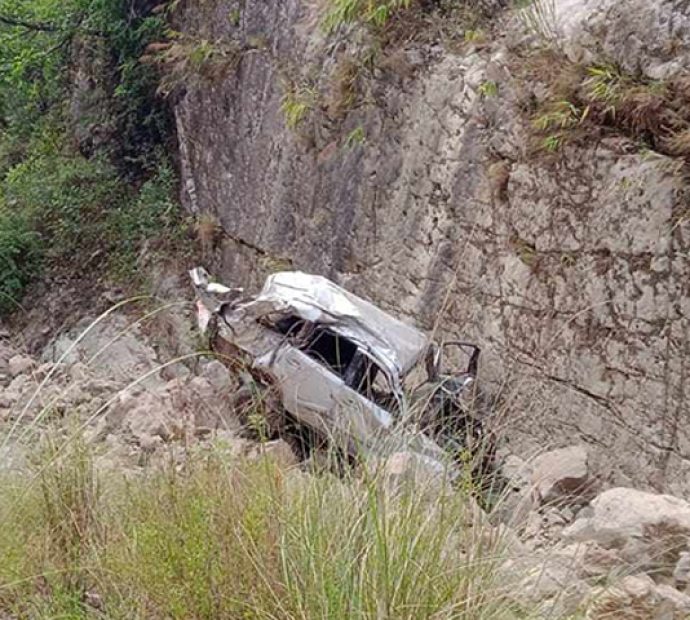 कान्ति लोकपथमा कार दुर्घटना हुँदा दुईजनाको मृ्त्यु