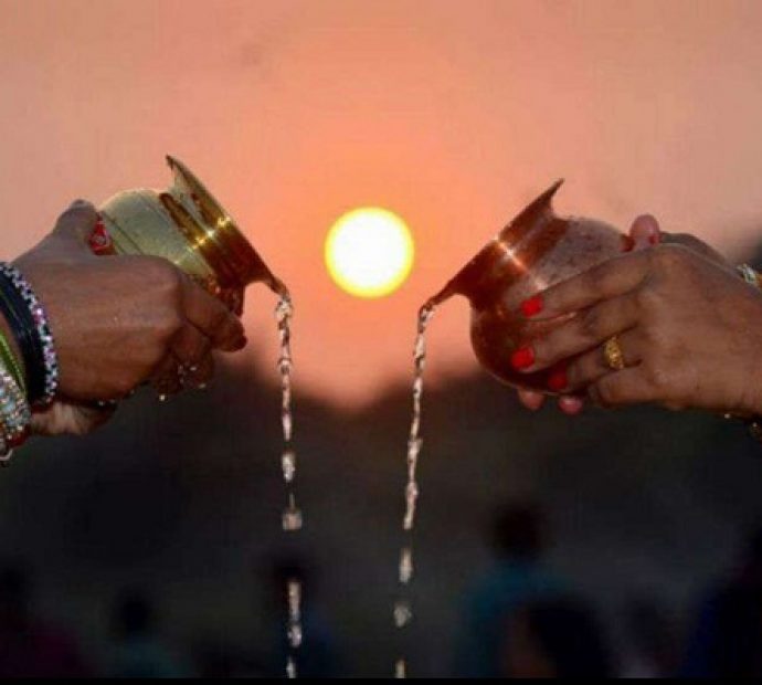 उदाउँदो सूर्यलाई अर्घ दिएर छठको समापन गरिंदै