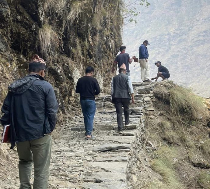धादिङको ‘गङ्गाजमुना तीनसुरे पदमार्ग’ पर्यटकको नयाँ गन्तव्य