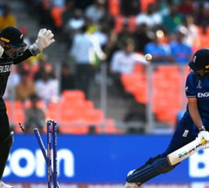 इंग्ल्यान्डद्वारा न्युजिल्यान्डलाई २८३ रनको लक्ष्य