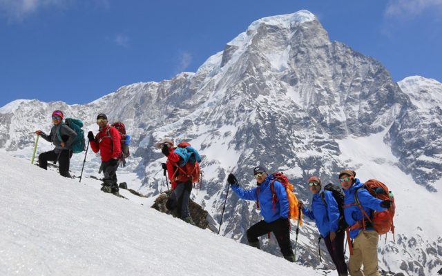 रात बस्नेगरी सगरमाथा आधार शिविरको ‘प्याकेज’ बेचे कारबाही