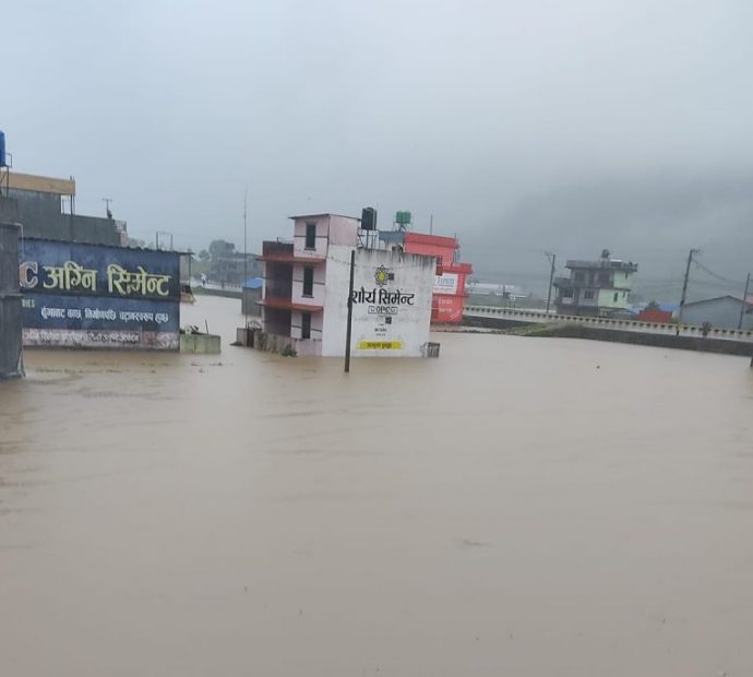 वर्षापछि पोखरा हेम्जाका ३०० घर डुबानमा