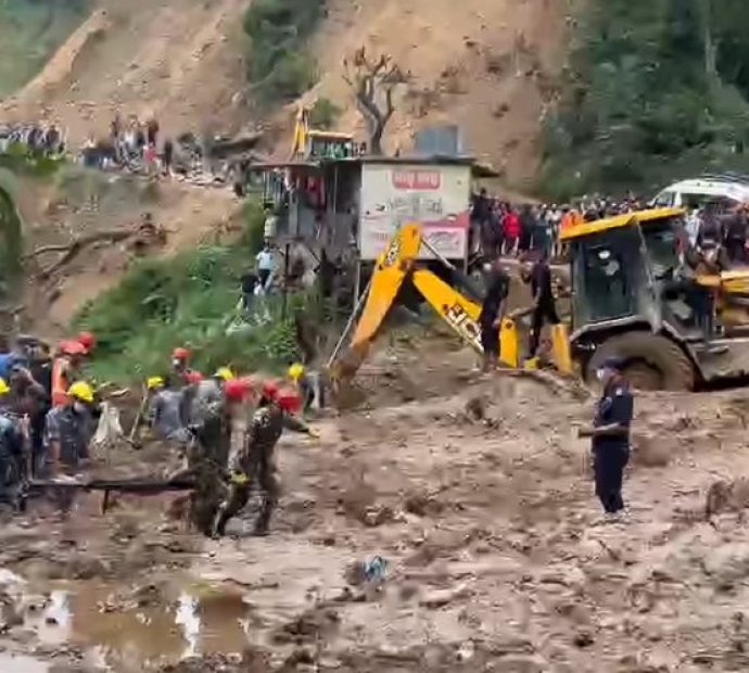 बाढीपहिरो र डुबानमा परी मृत्यु हुनेको संख्या २ सय नाघ्यो, अझै केही बेपत्ता