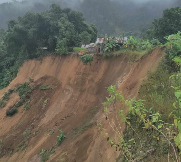धादिङमा भुकम्पको पराकम्पन रोकिएन, खरी क्षेत्रमा पहिरो
