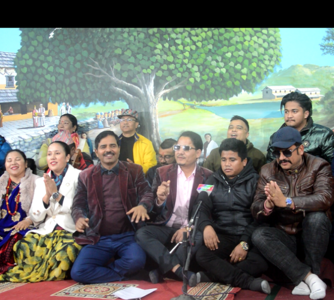 मौलिक खाना र संस्कृतिको प्रवर्द्धनमा रमाउँदै पर्यटन मन्त्री