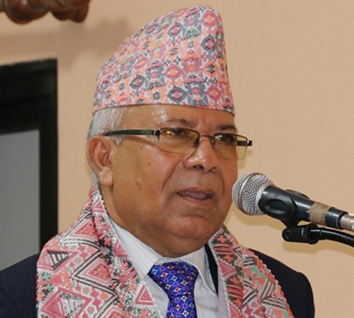 पार्टी एकता हुन्छ तर कसैसँग विलय हुँदैन- माधव नेपाल