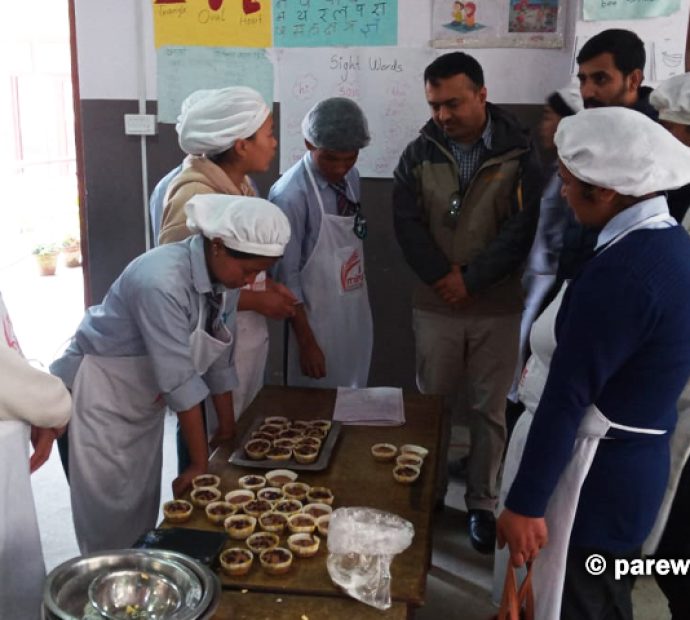 ‘शिक्षासँगै सीप’ अन्तर्गत बालकुमारीका विद्यार्थीले गरे बेकिङ प्रदर्शनी