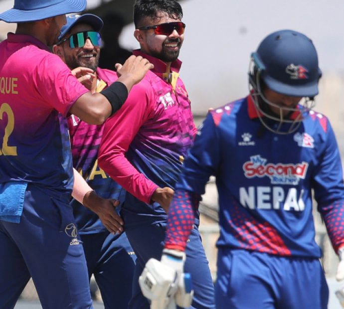 एसिसी प्रिमियर कप सेमिफाइनल: नेपालद्वारा युएईलाई १२० रनको लक्ष्य