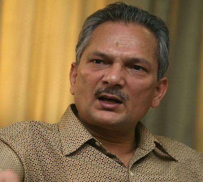 बाबुराम भट्टराई चुनाव नलड्न‍े !