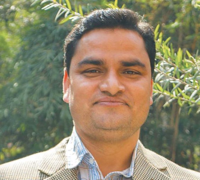 हैजा प्रभावित क्षेत्रको स्थलगत अनुगमन गर्न स्वास्थ्यमन्त्री पौडेल वीरगञ्ज जाँदै
