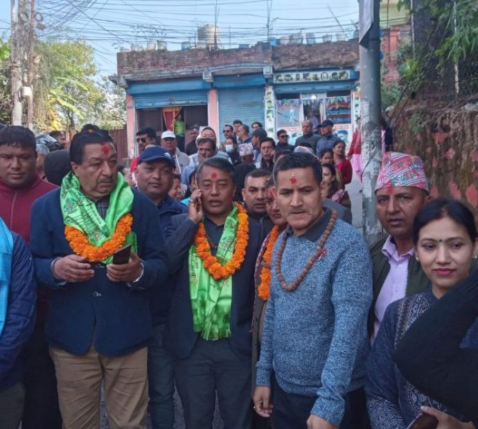 काठमाडौं ३ मा काङ्ग्रेसले थाल्यो घरदैलो