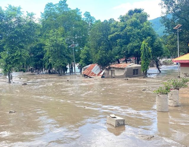 भोटेकोसी बाढी : एक हजार ४१० शव फेला